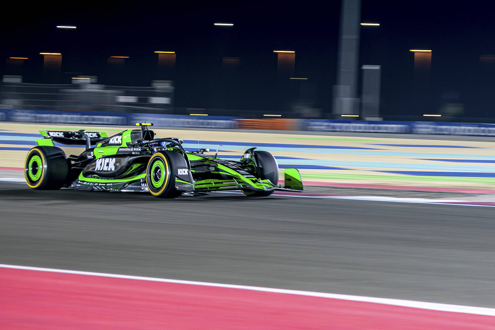 F1卡塔尔站-周冠宇第8赛季首获积分 当选全场最佳车手