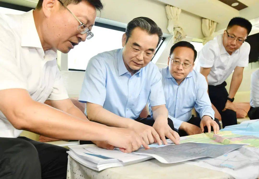 淮安市委书记史志军、淮安市市长顾坤调研推进白马湖洪金断面水质达标工作
